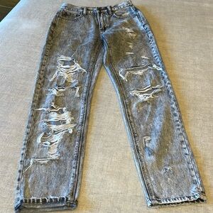 American Eagle Distressed grey mom jeans size 00